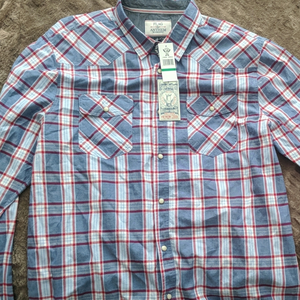 Flag & Anthem button up